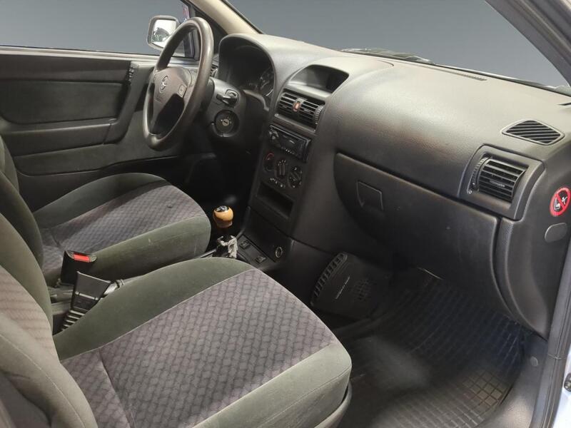 Opel Astra vaihtoauto