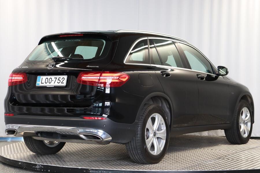Mercedes-Benz GLC vaihtoauto
