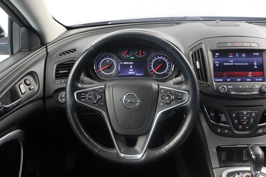 Opel Insignia vaihtoauto