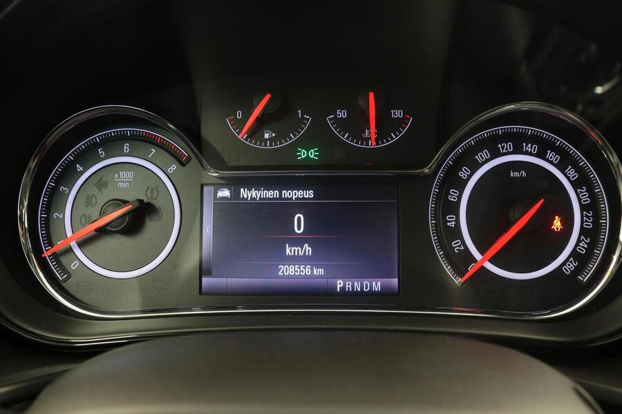 Opel Insignia vaihtoauto