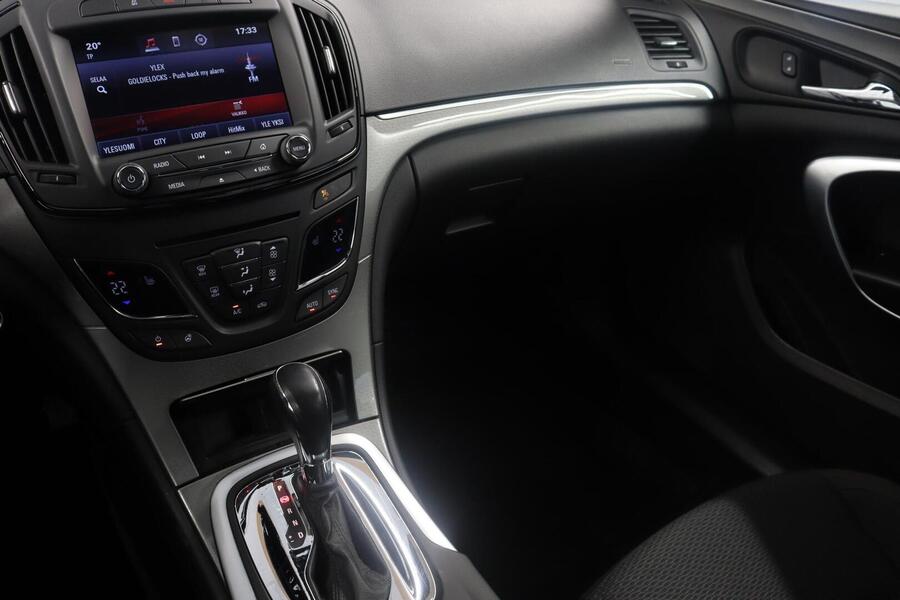 Opel Insignia vaihtoauto