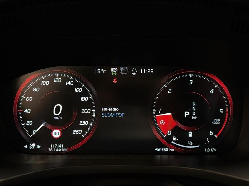 Volvo XC60 vaihtoauto