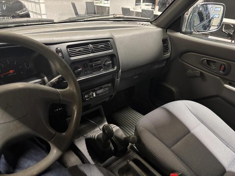 Mitsubishi L200 vaihtoauto