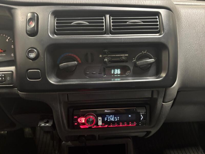 Mitsubishi L200 vaihtoauto