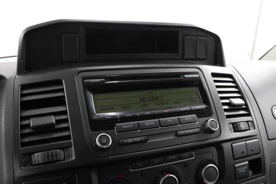 Volkswagen Caravelle vaihtoauto