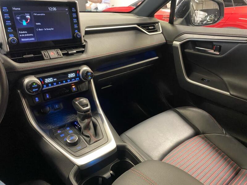 Toyota RAV4 vaihtoauto