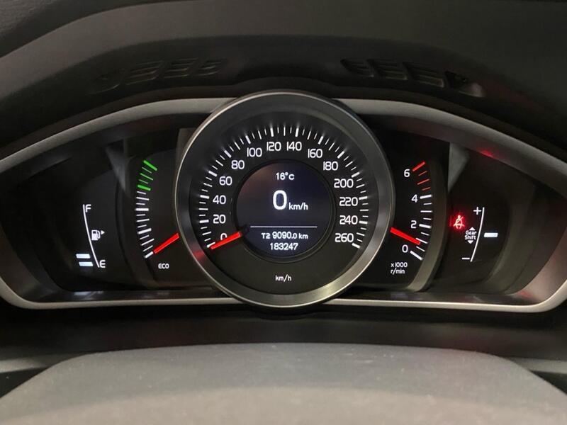 Volvo V40 vaihtoauto