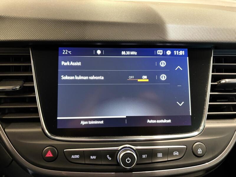 Opel Crossland X vaihtoauto