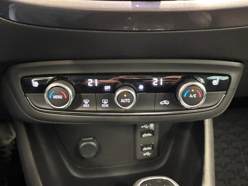 Opel Crossland X vaihtoauto