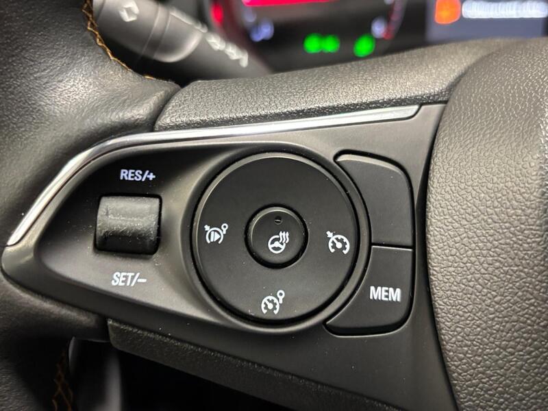 Opel Crossland X vaihtoauto