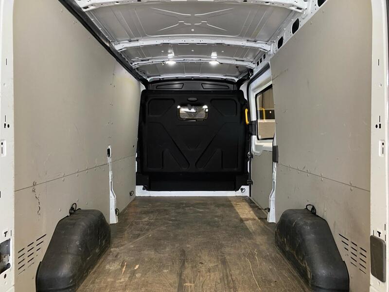 Ford Transit vaihtoauto