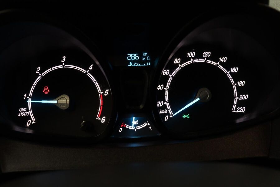 Ford Transit Courier vaihtoauto