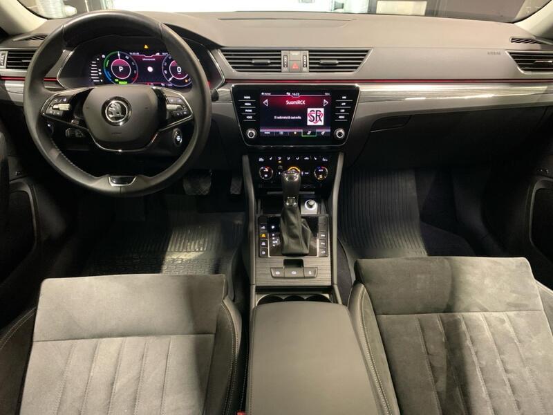 Skoda Superb vaihtoauto