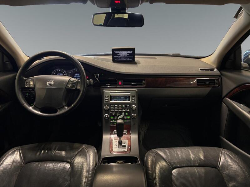 Volvo XC70 vaihtoauto