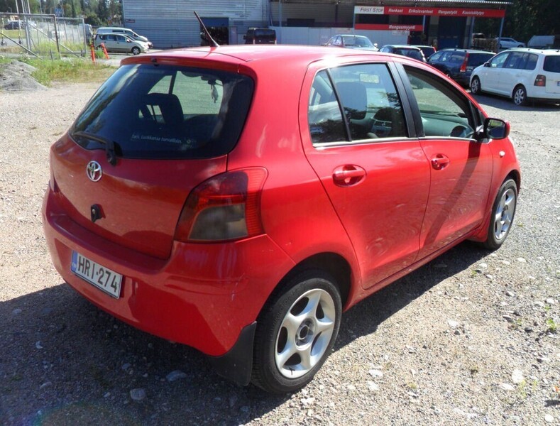 Toyota Yaris vaihtoauto