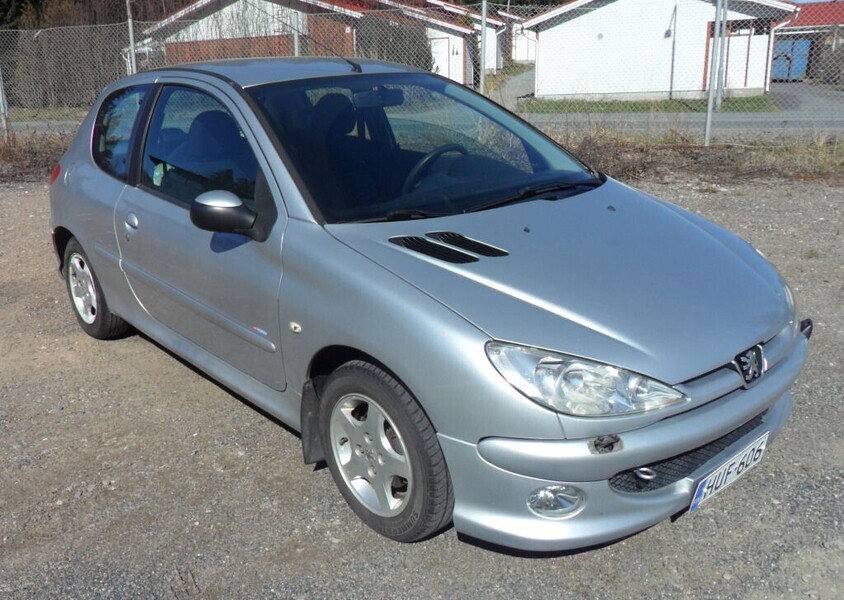 Peugeot 206 vaihtoauto