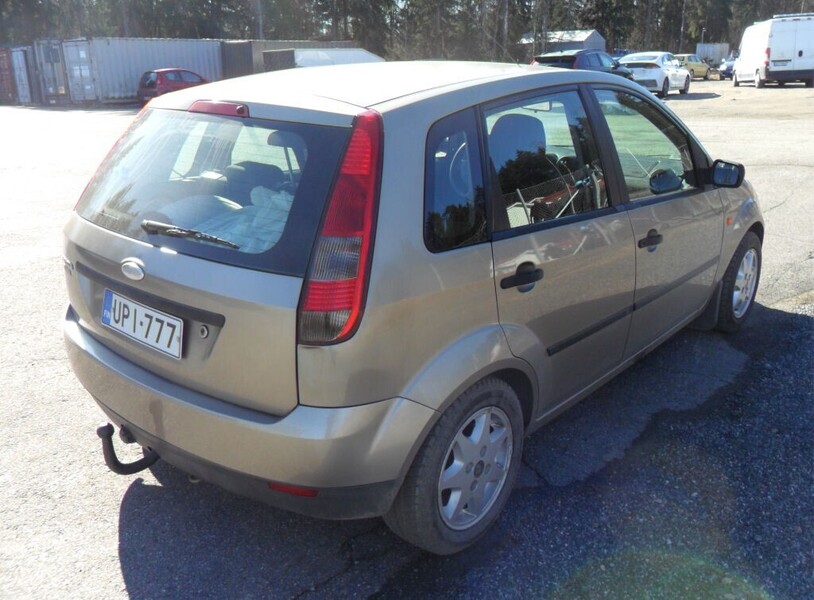 Ford Fiesta vaihtoauto