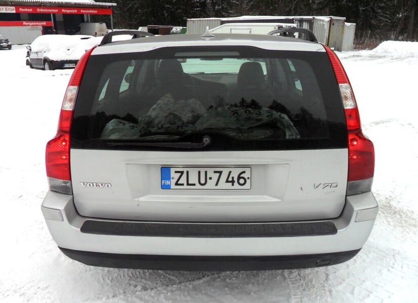Volvo V70 vaihtoauto