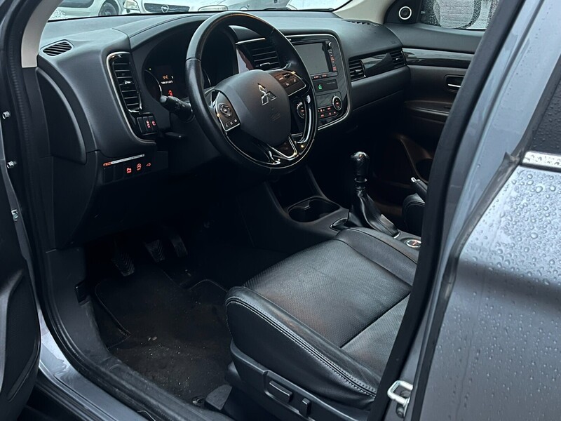 Mitsubishi Outlander vaihtoauto