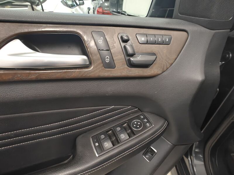 Mercedes-Benz ML vaihtoauto