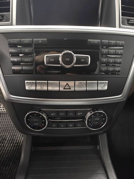 Mercedes-Benz ML vaihtoauto