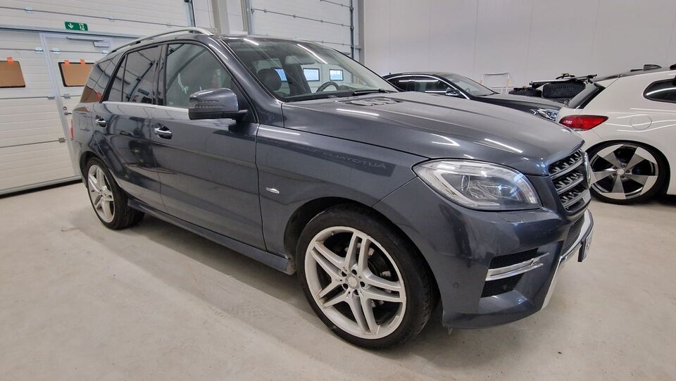 Mercedes-Benz ML vaihtoauto