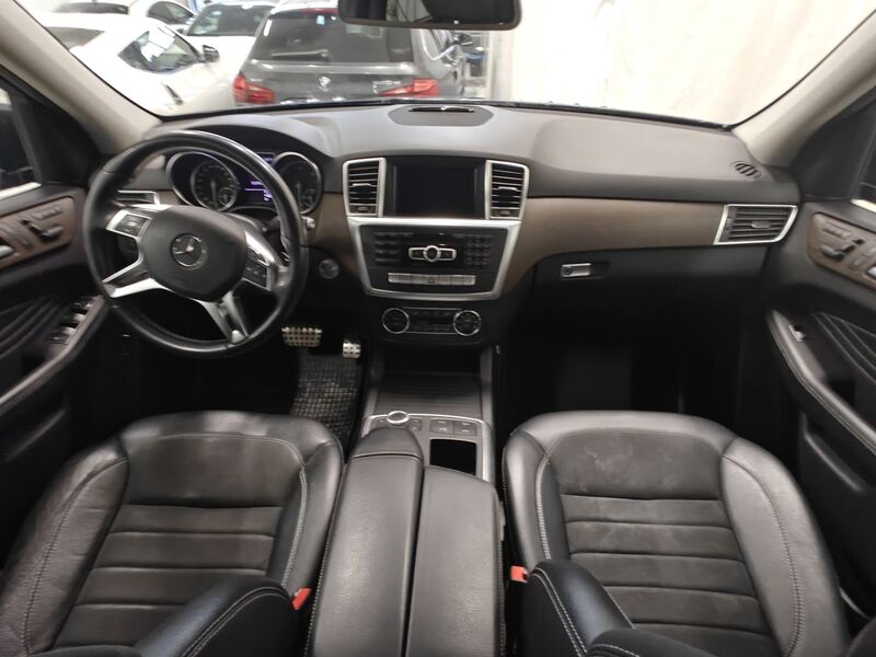 Mercedes-Benz ML vaihtoauto