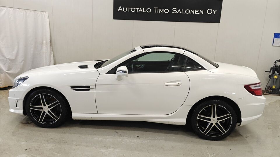 Mercedes-Benz SLK vaihtoauto