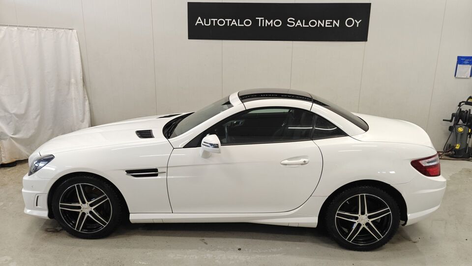 Mercedes-Benz SLK vaihtoauto