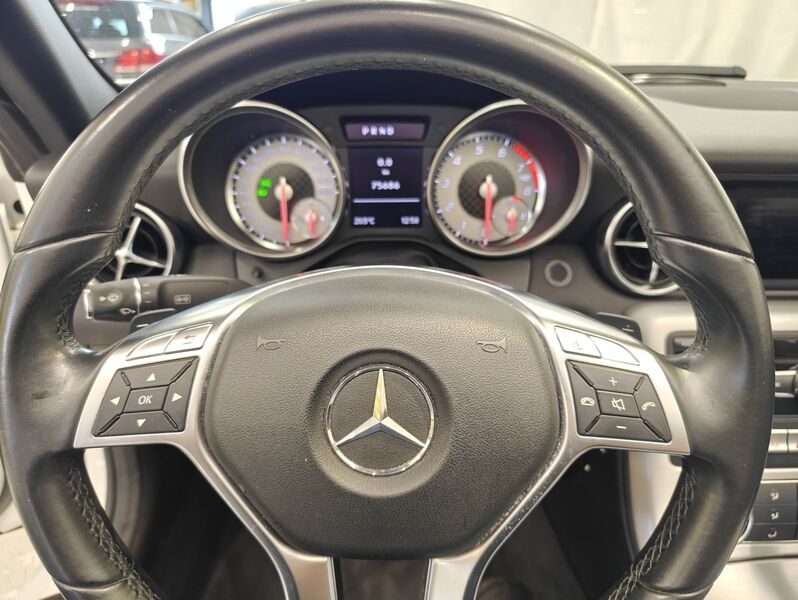 Mercedes-Benz SLK vaihtoauto