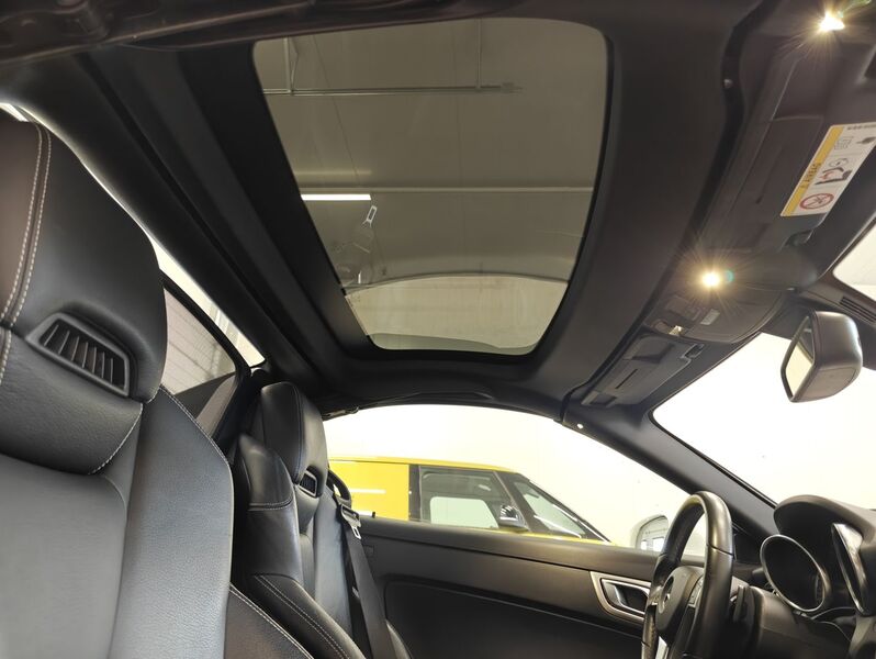 Mercedes-Benz SLK vaihtoauto