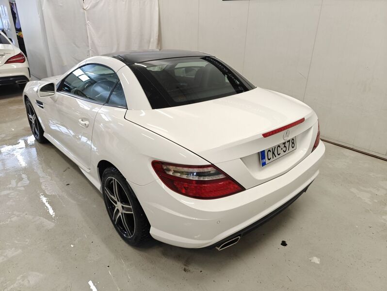 Mercedes-Benz SLK vaihtoauto
