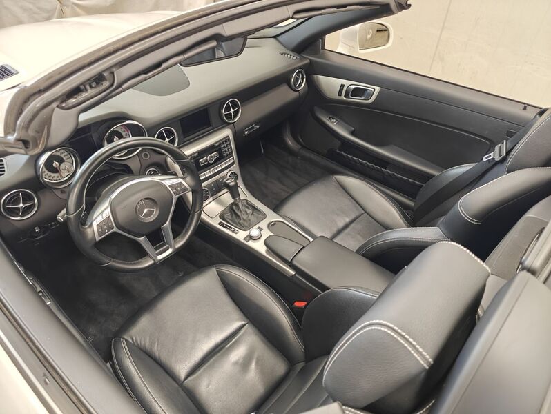 Mercedes-Benz SLK vaihtoauto