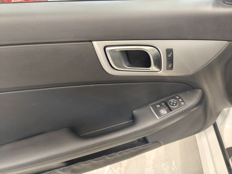 Mercedes-Benz SLK vaihtoauto