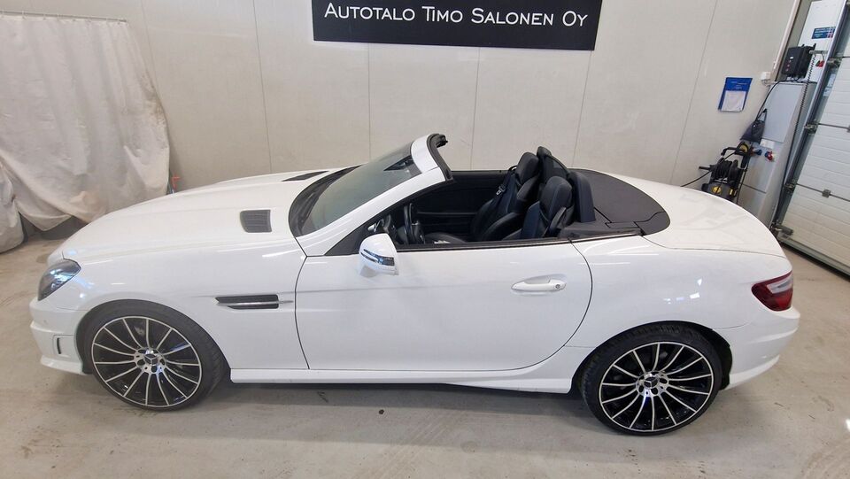 Mercedes-Benz SLK vaihtoauto