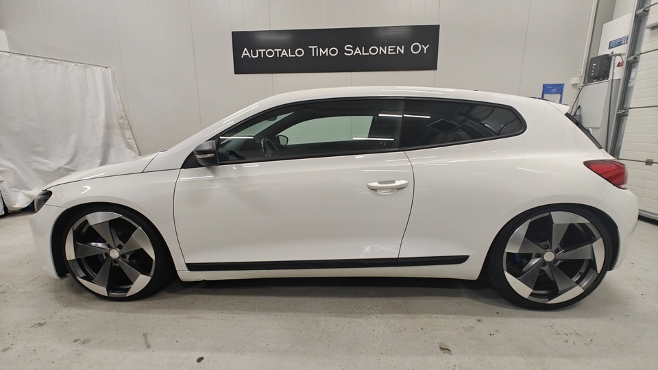 Volkswagen Scirocco vaihtoauto