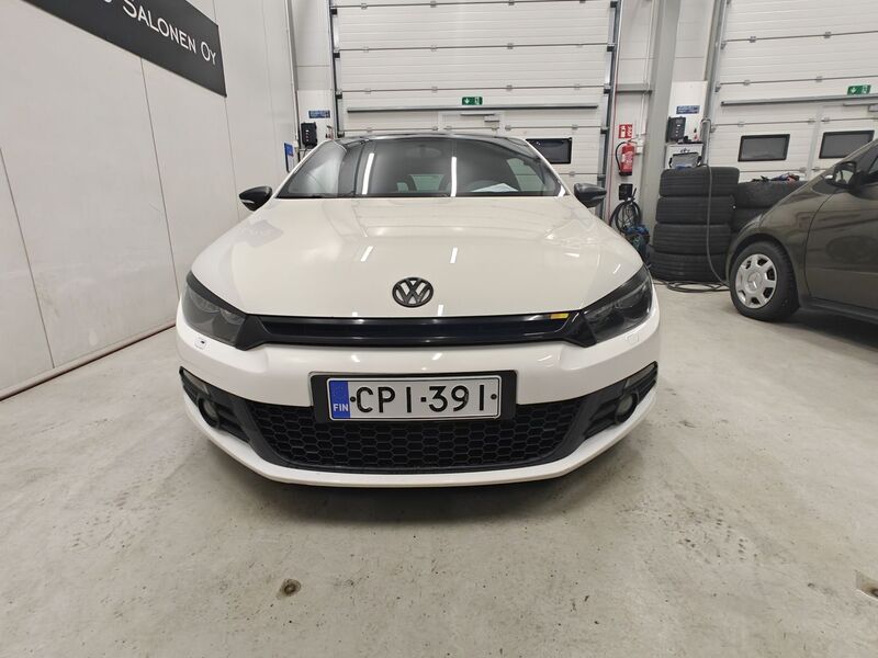 Volkswagen Scirocco vaihtoauto