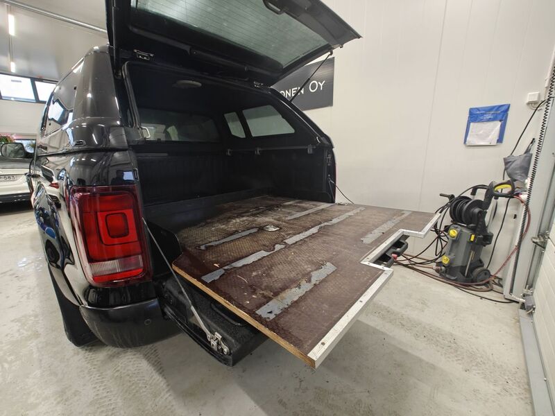 Volkswagen Amarok vaihtoauto