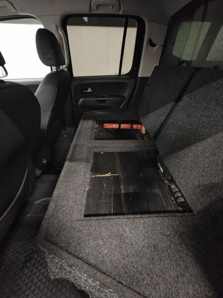 Volkswagen Amarok vaihtoauto