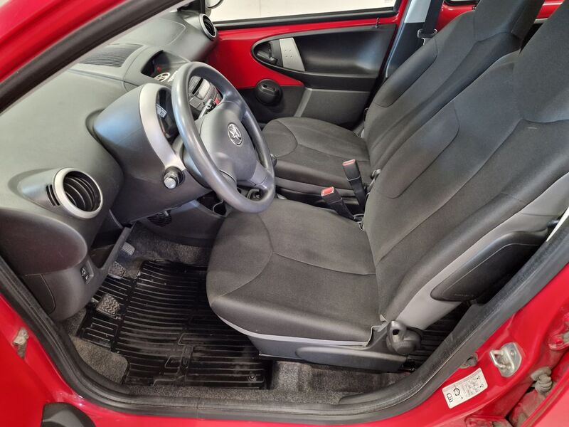 Toyota AYGO vaihtoauto
