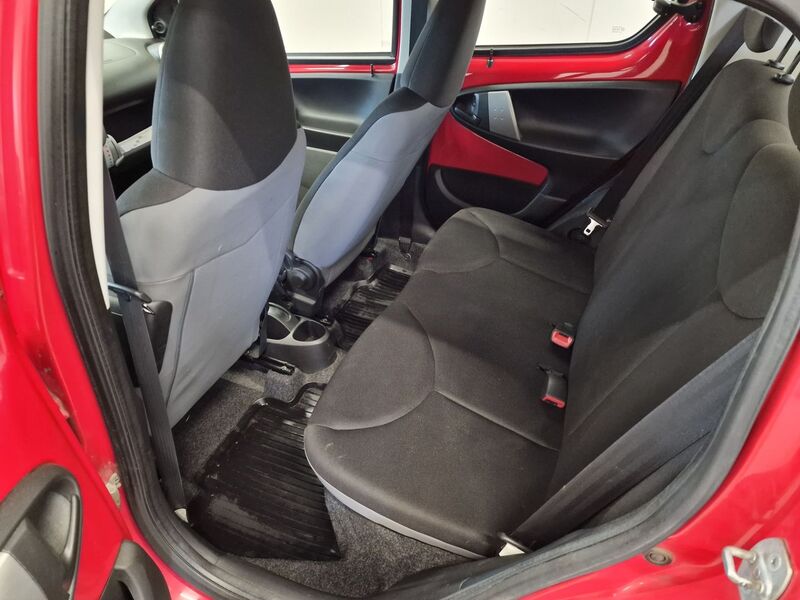 Toyota AYGO vaihtoauto