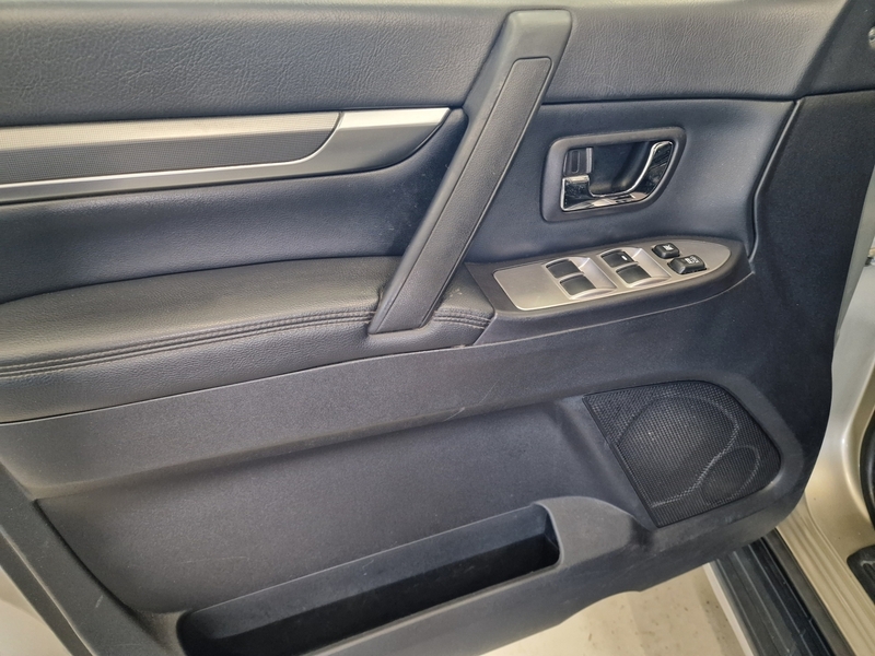 Mitsubishi Pajero vaihtoauto