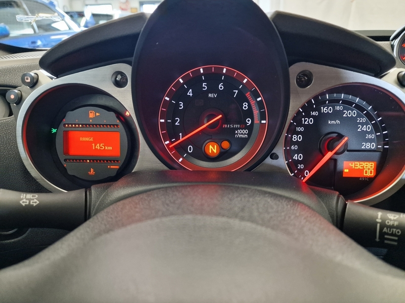 Nissan 370Z vaihtoauto