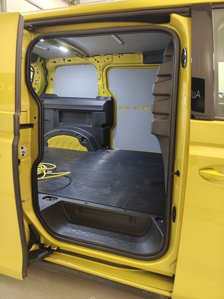 Volkswagen ID. Buzz vaihtoauto