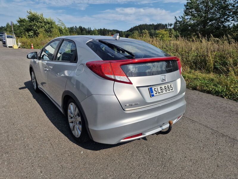 Honda Civic vaihtoauto