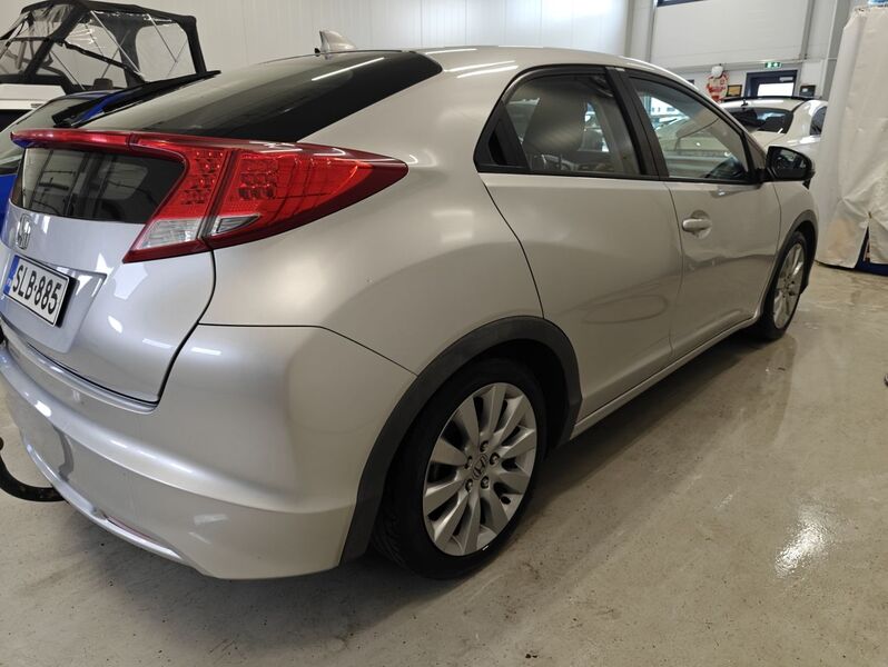 Honda Civic vaihtoauto