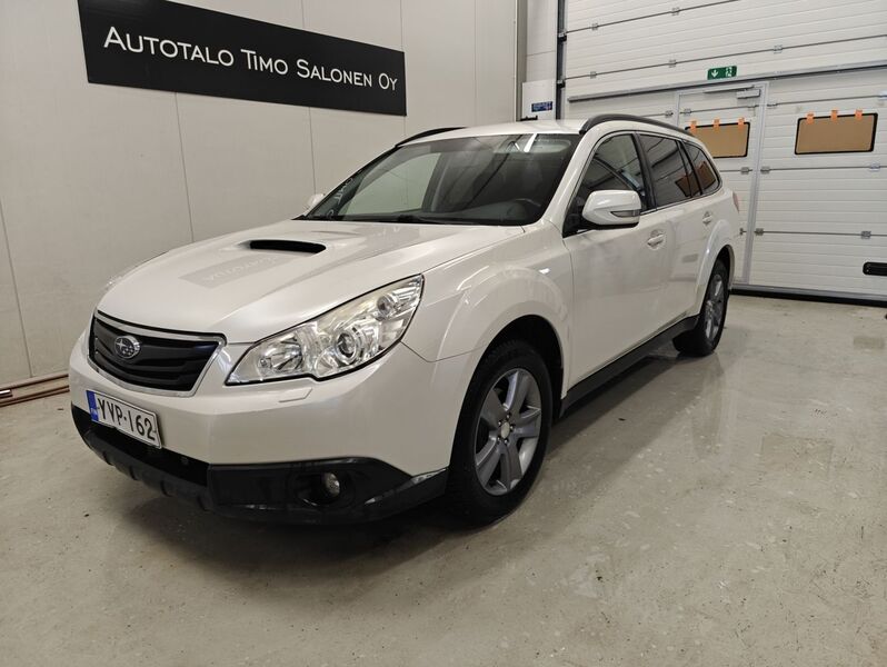 Subaru Outback vaihtoauto