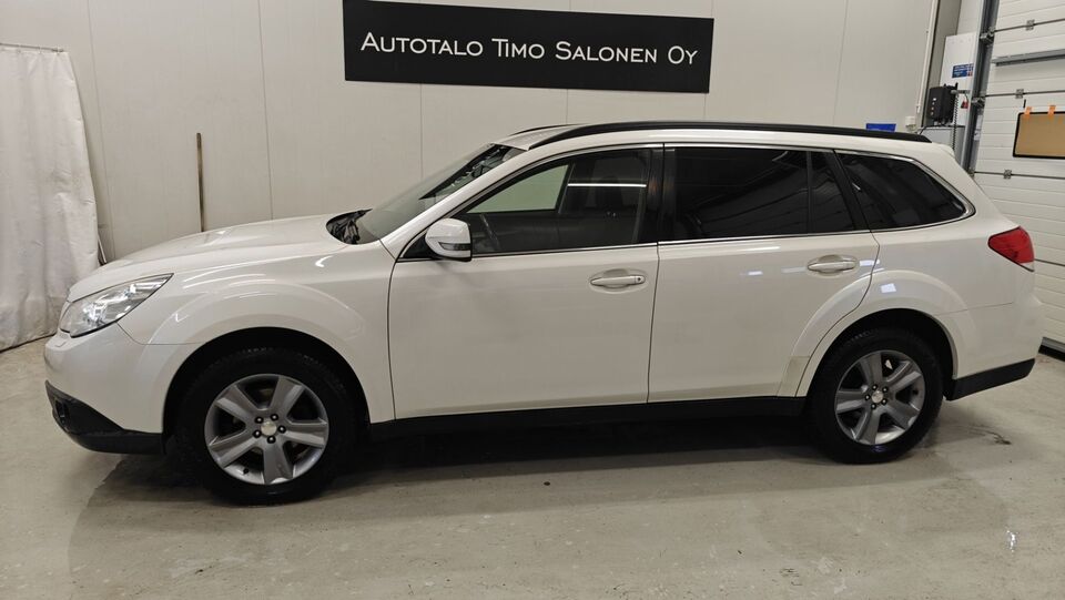 Subaru Outback vaihtoauto