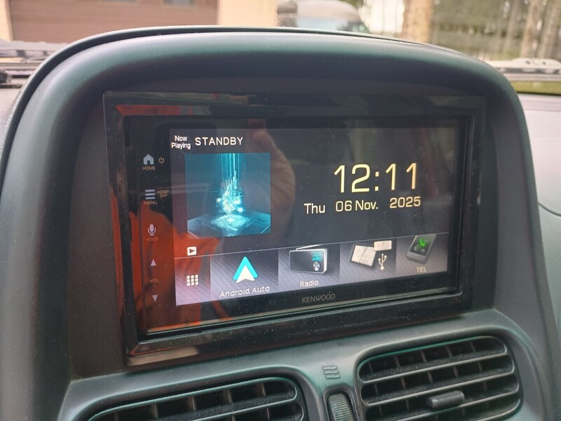 Nissan NP300 vaihtoauto