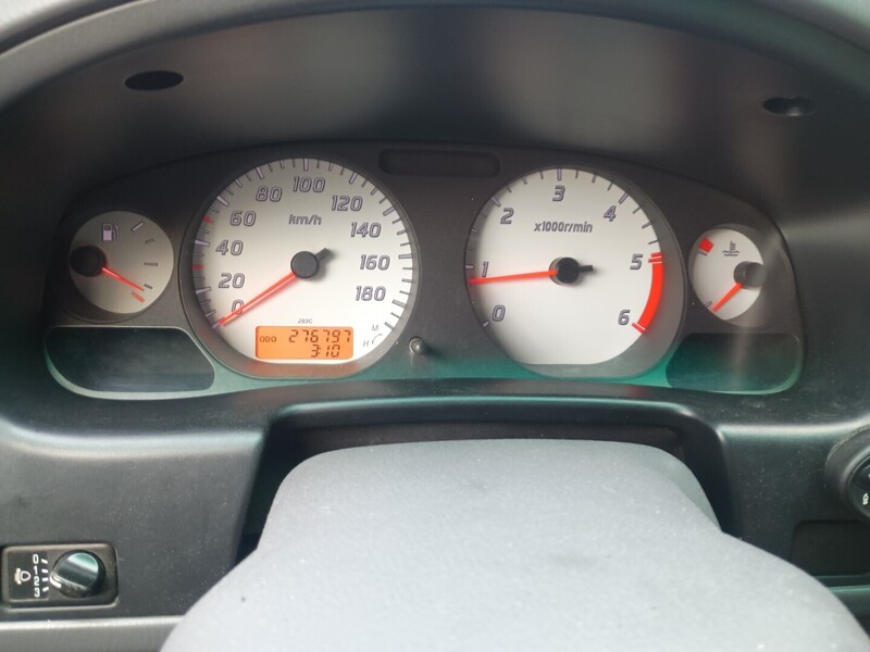 Nissan NP300 vaihtoauto